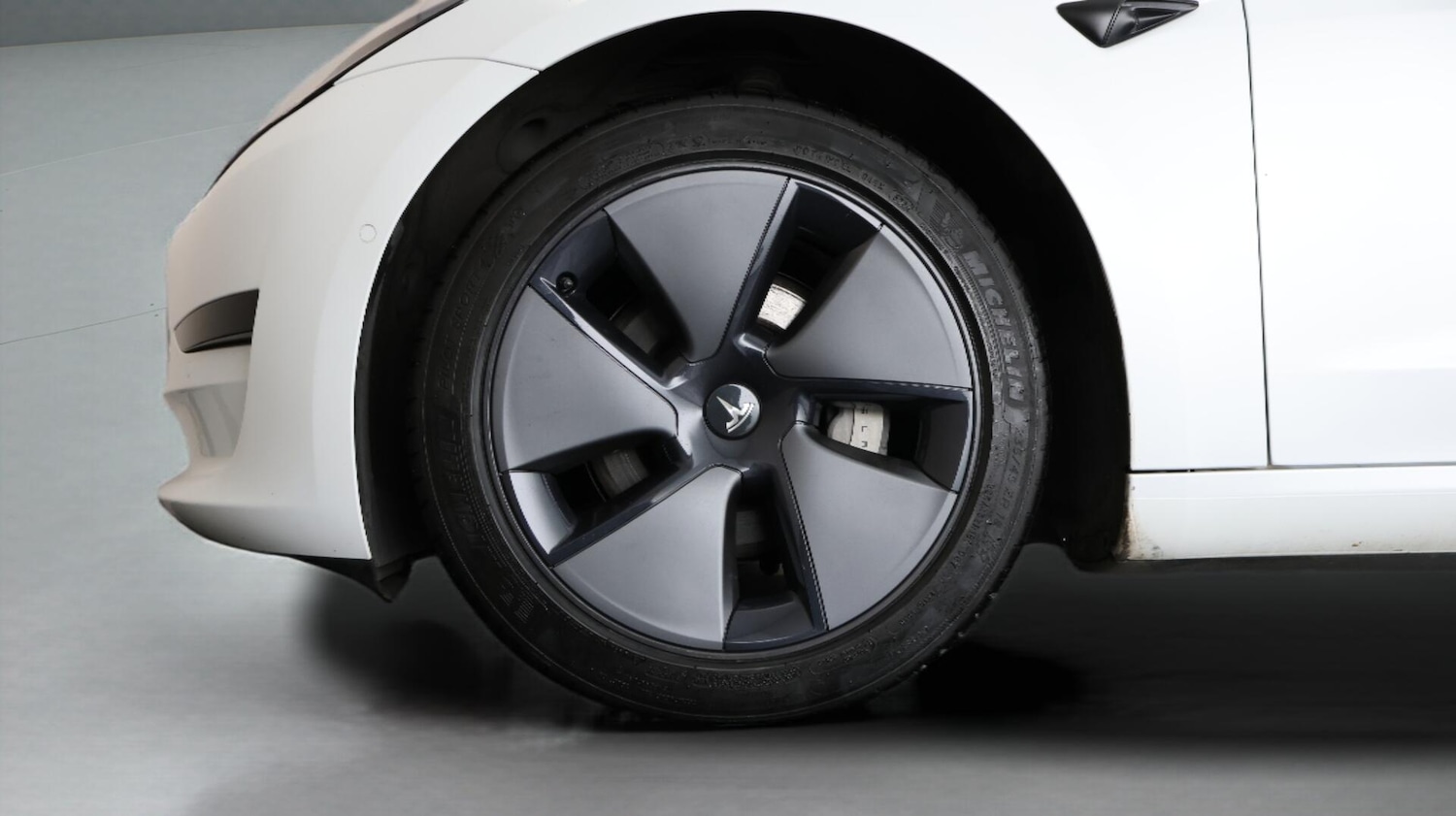 Used Tesla Model 3 2021 for sale - 76166696: Photo 19