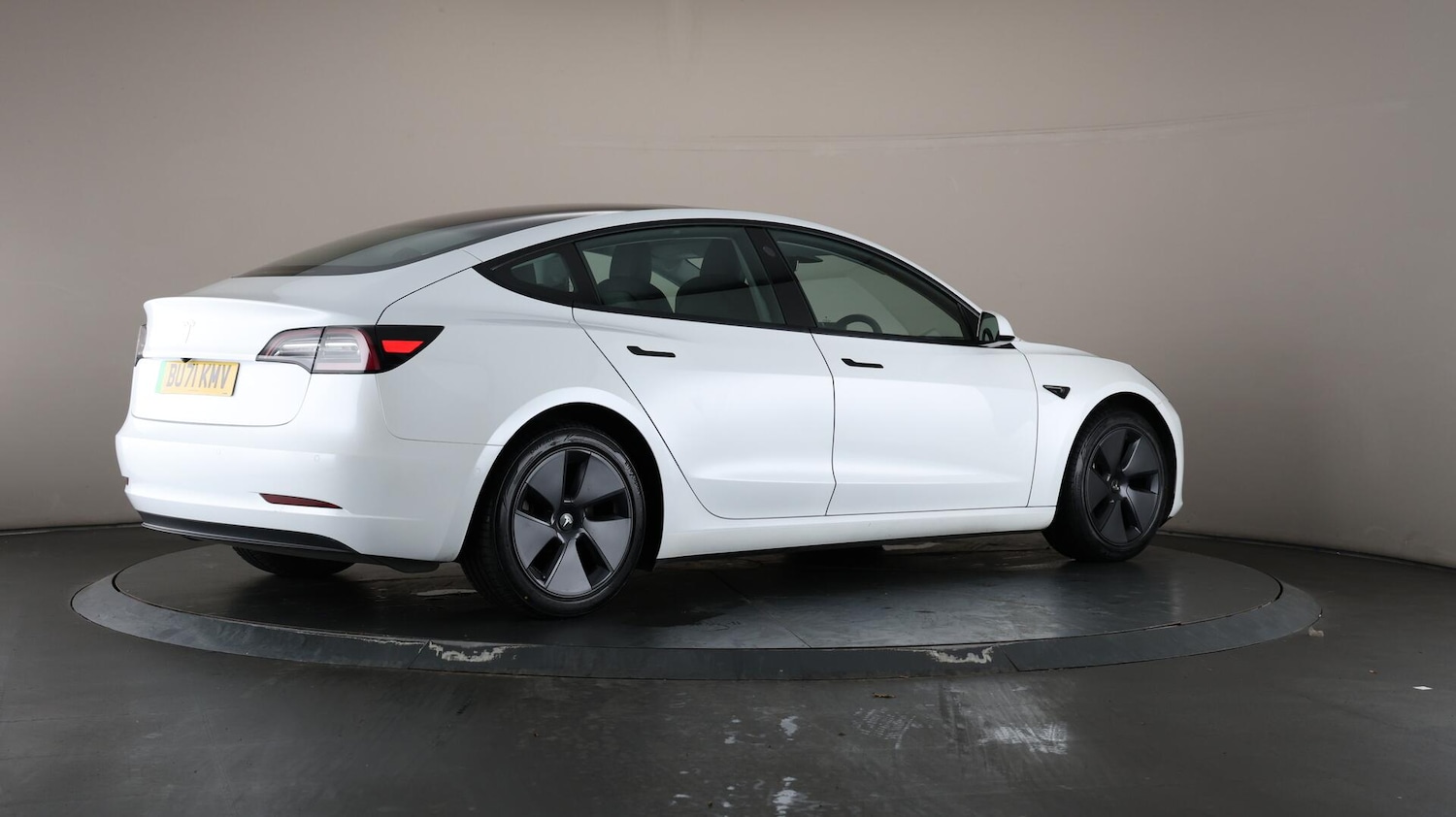 Used Tesla Model 3 2021 for sale - 76166696: Photo 65