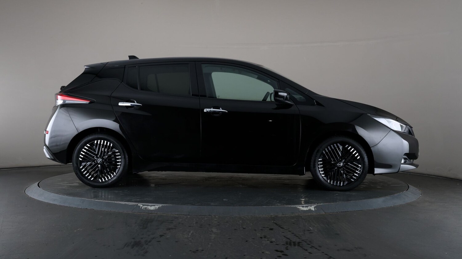 Used Nissan Leaf for sale - 76809818: Photo 51