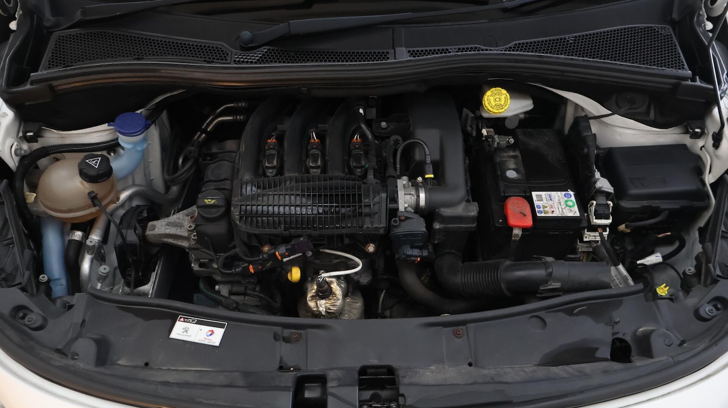 Used Peugeot 2008 2018 for sale - 76612793: Photo 19