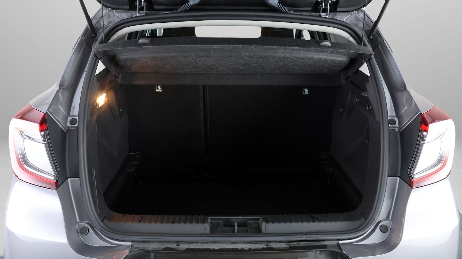 Used Renault Captur 2022 for sale - 77632584: Photo 16