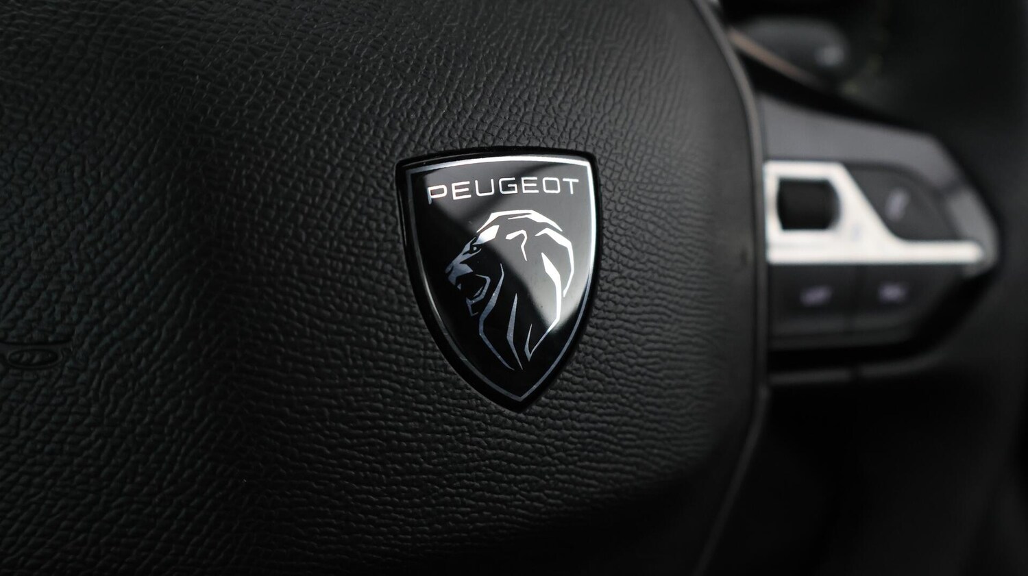 Used Peugeot 2008 2025 for sale - 76743339: Photo 22