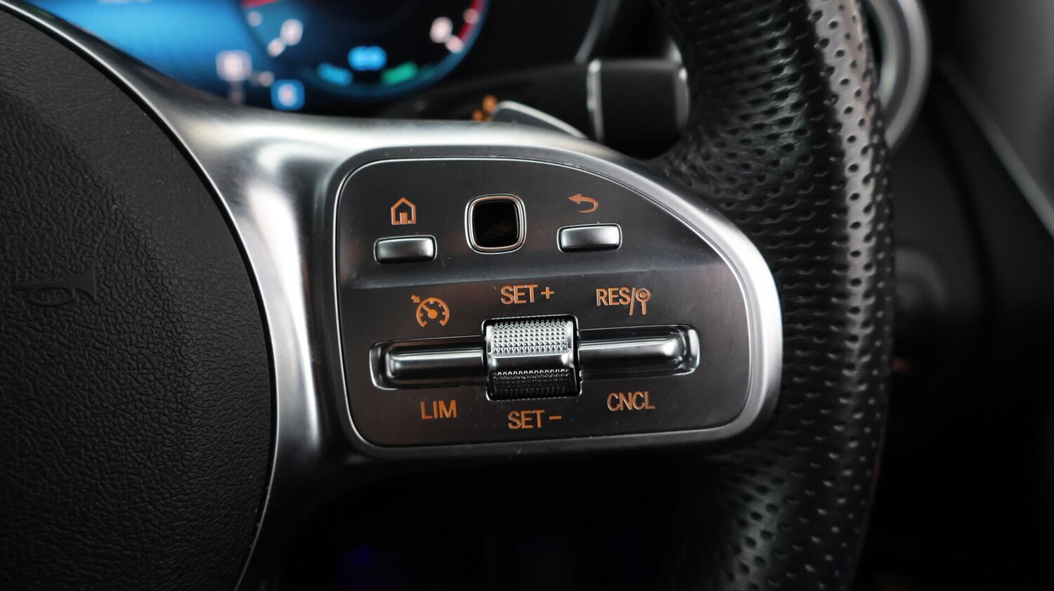 Used Mercedes-Benz GLC 2022 for sale - 76433073: Photo 26