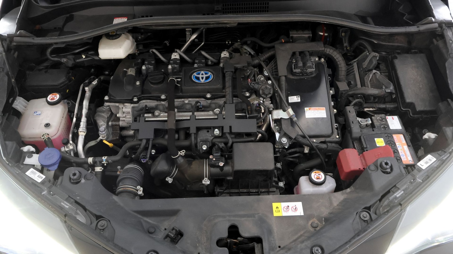 Used Toyota C-HR 2023 for sale - 77327578: Photo 19