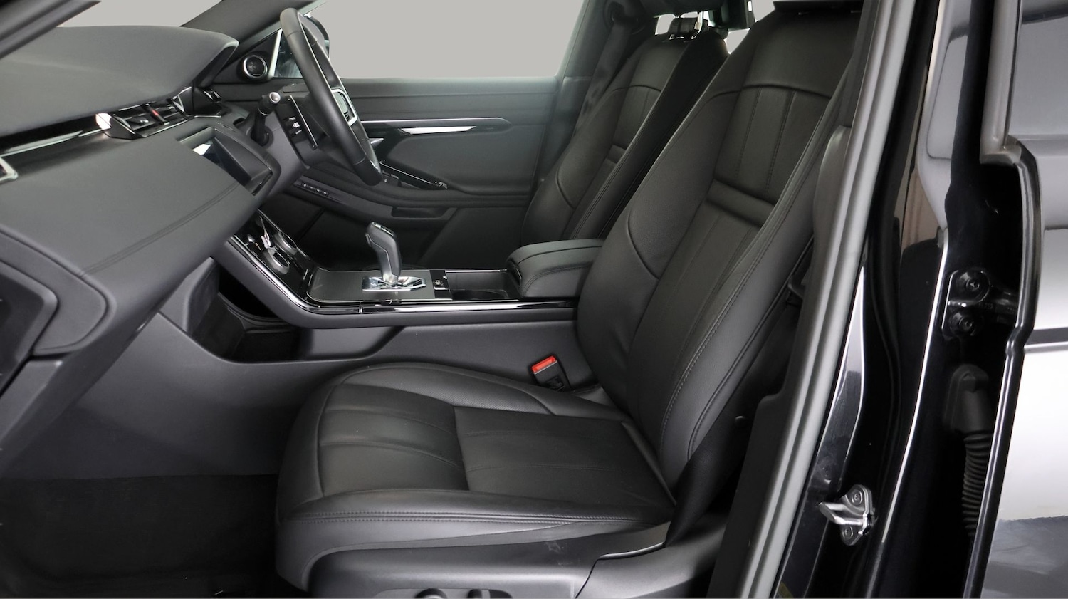 Used Land Rover Range Rover Evoque 2022 for sale - 77996896: Photo 13