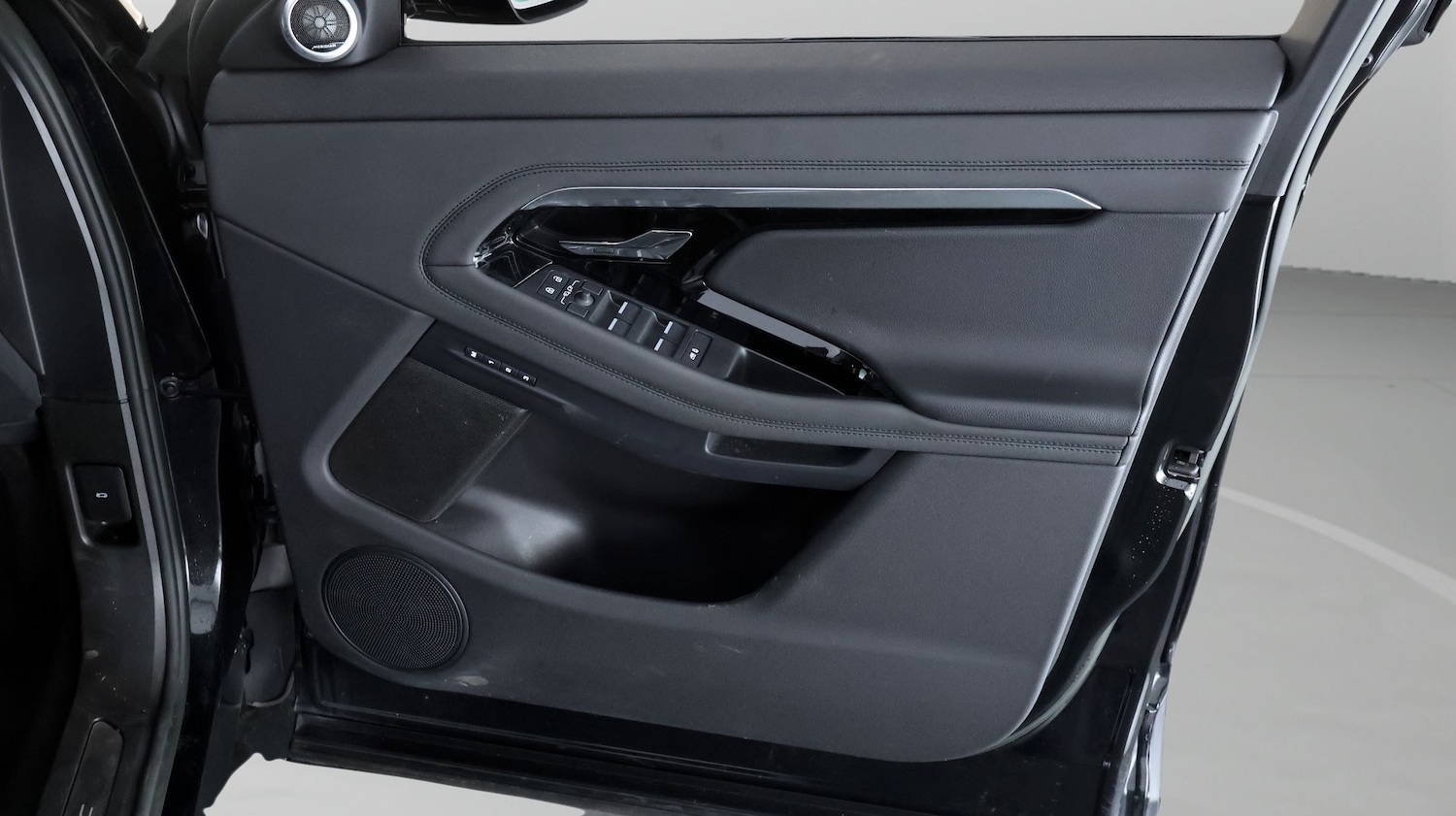 Used Land Rover Range Rover Evoque 2022 for sale - 77996896: Photo 14