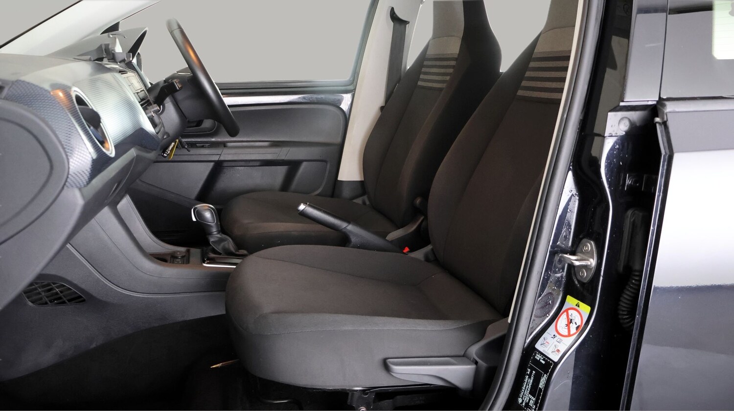 Used Volkswagen up! 2022 for sale - 77467862: Photo 13