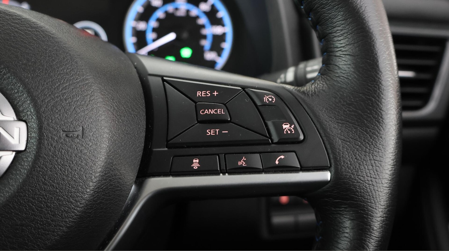 Used Nissan Leaf 2022 for sale - 76166436: Photo 26
