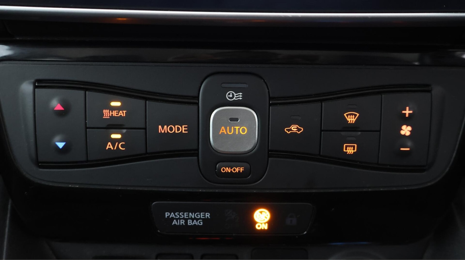 Used Nissan Leaf 2020 for sale - 76371193: Photo 13