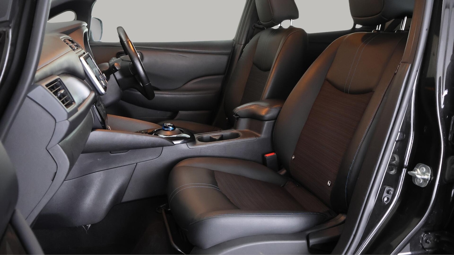 Used Nissan Leaf 2020 for sale - 76371193: Photo 15