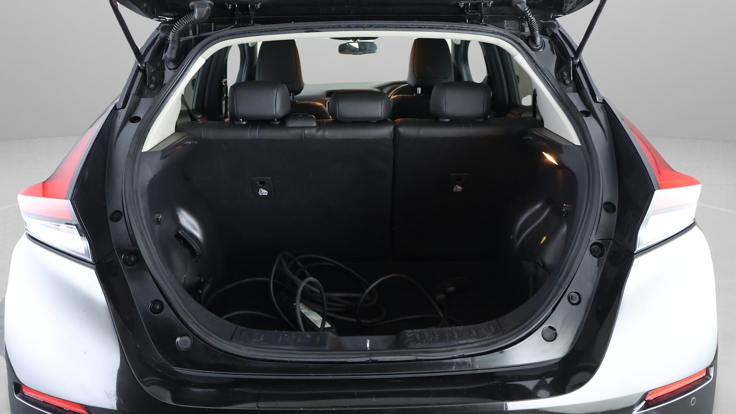 Used Nissan Leaf 2020 for sale - 76371193: Photo 18