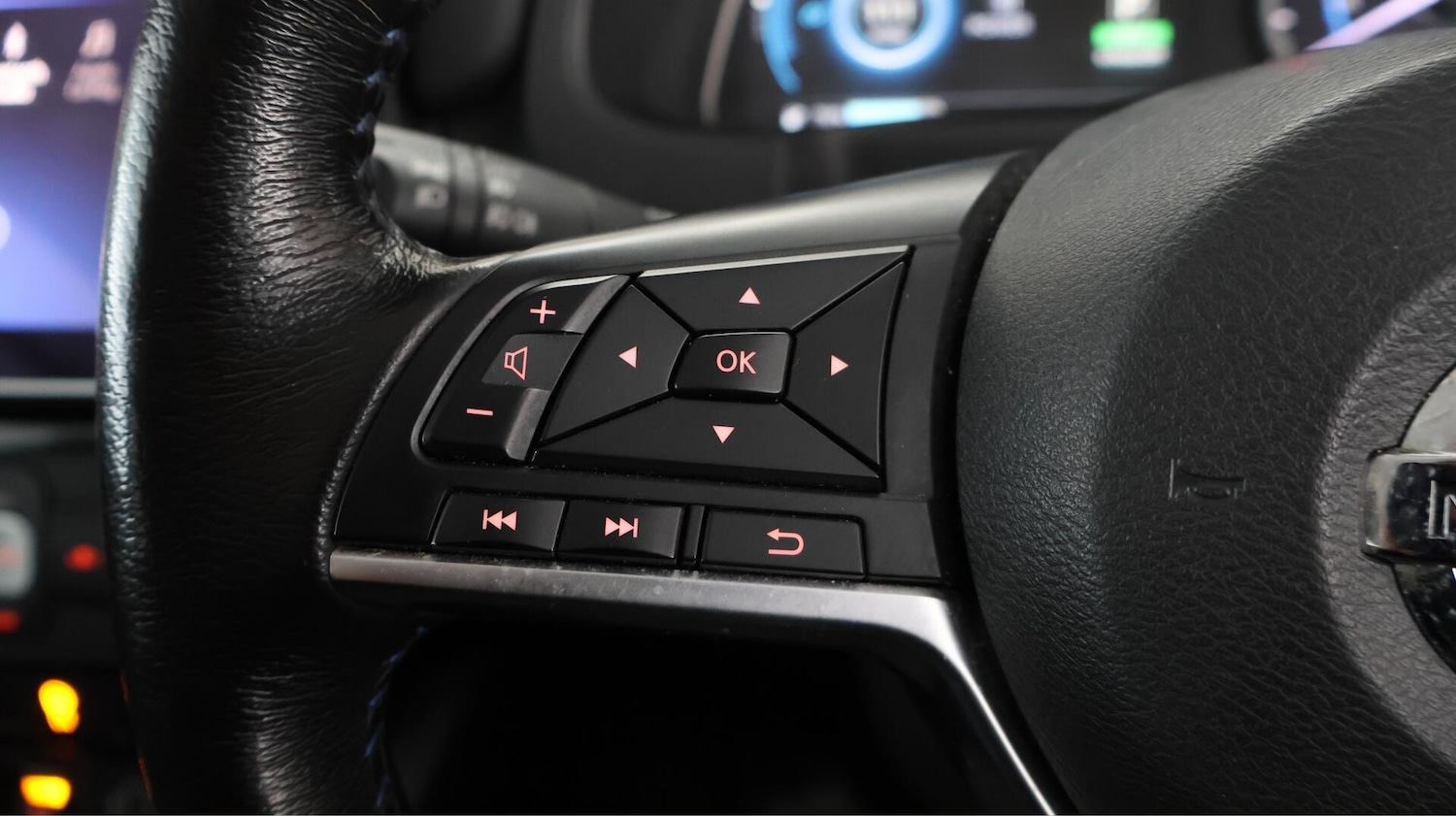 Used Nissan Leaf 2020 for sale - 76371193: Photo 23