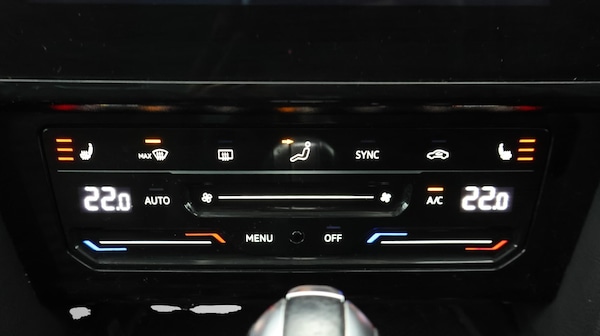 Used Volkswagen Passat 2021 for sale - 76214677: Photo 13