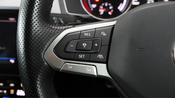 Used Volkswagen Passat 2021 for sale - 76214677: Photo 26