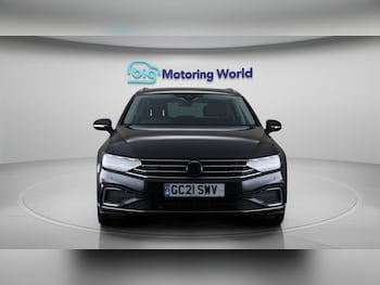 Used Volkswagen Passat 2021 for sale - 76214677: Photo 3