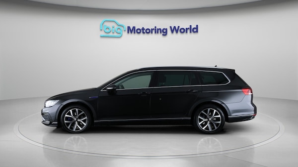 Used Volkswagen Passat 2021 for sale - 76214677: Photo 5