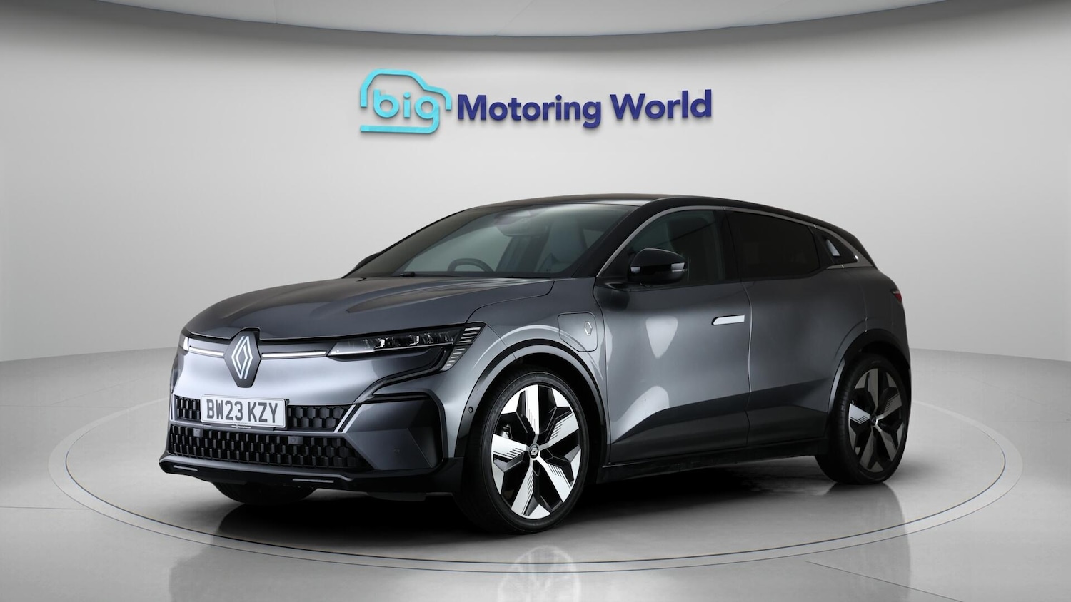 Used Renault Megane E Tech 2023 for sale - 76380856: Photo 3