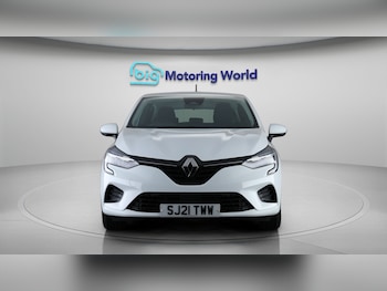 Used Renault Clio 2021 for sale - 78732987: Photo