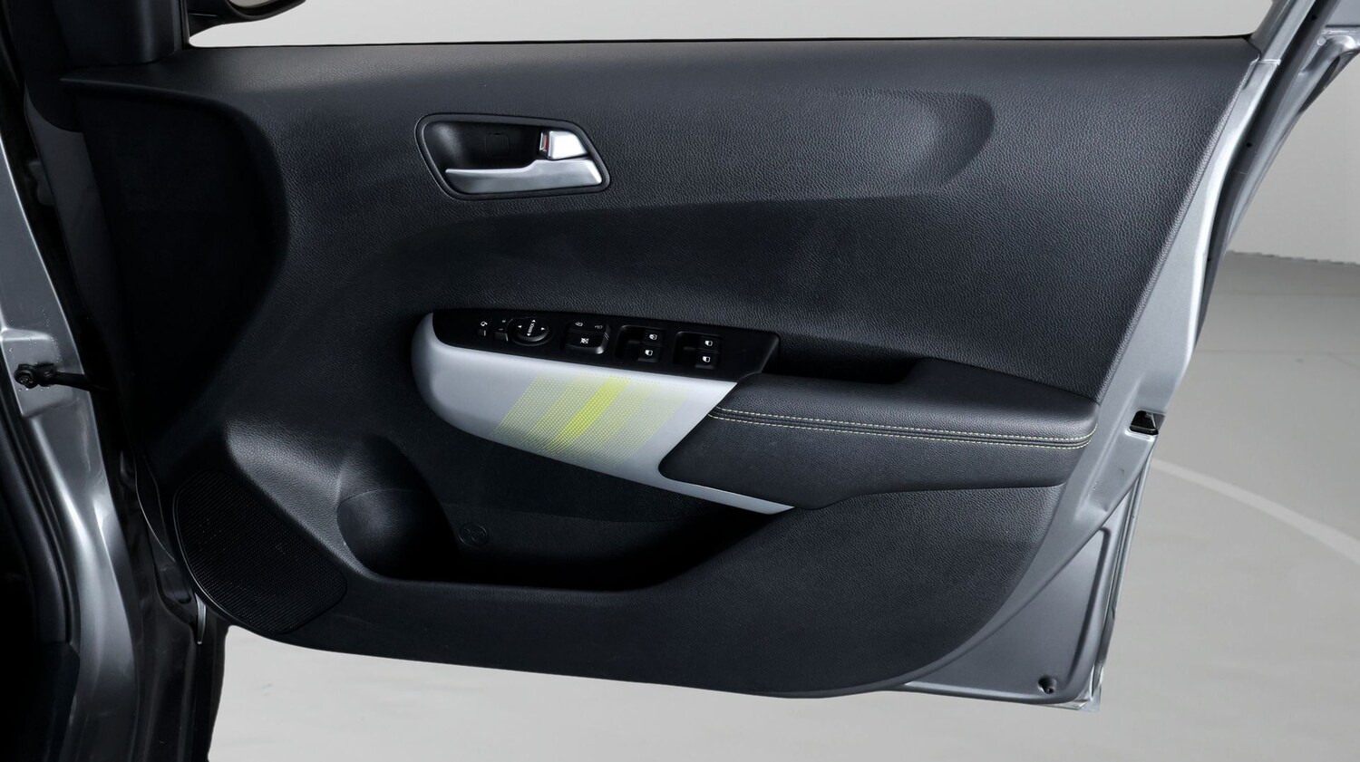 Used Kia Picanto 2022 for sale - 78008411: Photo 15