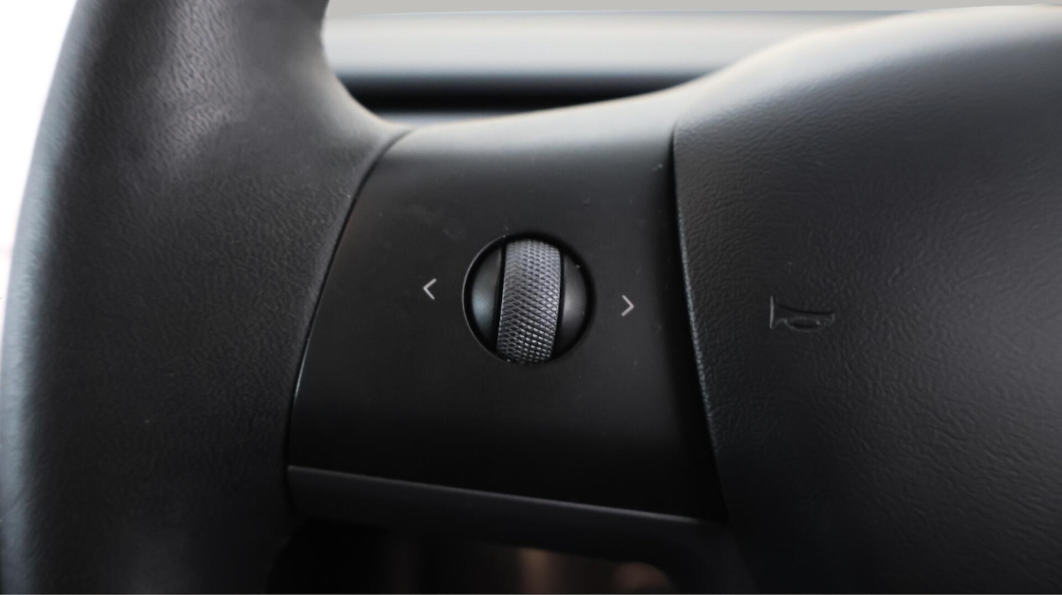 Used Tesla Model 3 2022 for sale - 76714846: Photo 22