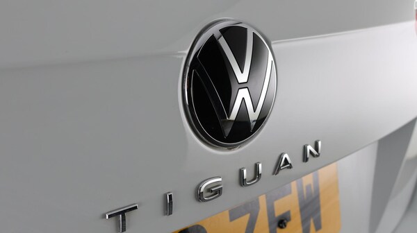 Used Volkswagen Tiguan 2020 for sale - 76083984: Photo 32