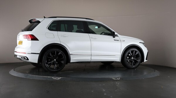 Used Volkswagen Tiguan 2020 for sale - 76083984: Photo 63