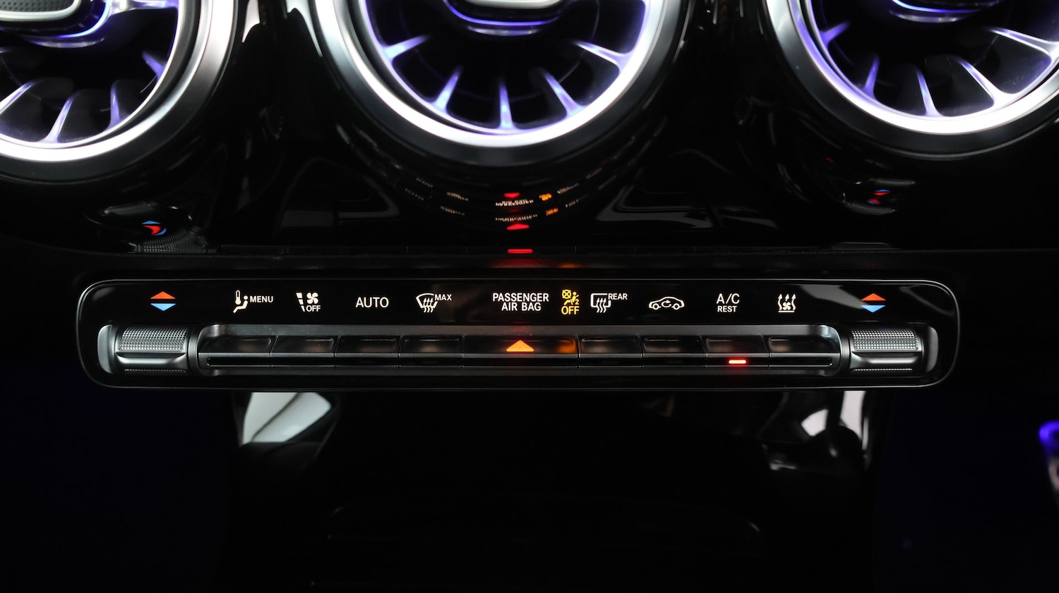 Used Mercedes-Benz A-Class 2022 for sale - 77342865: Photo 12