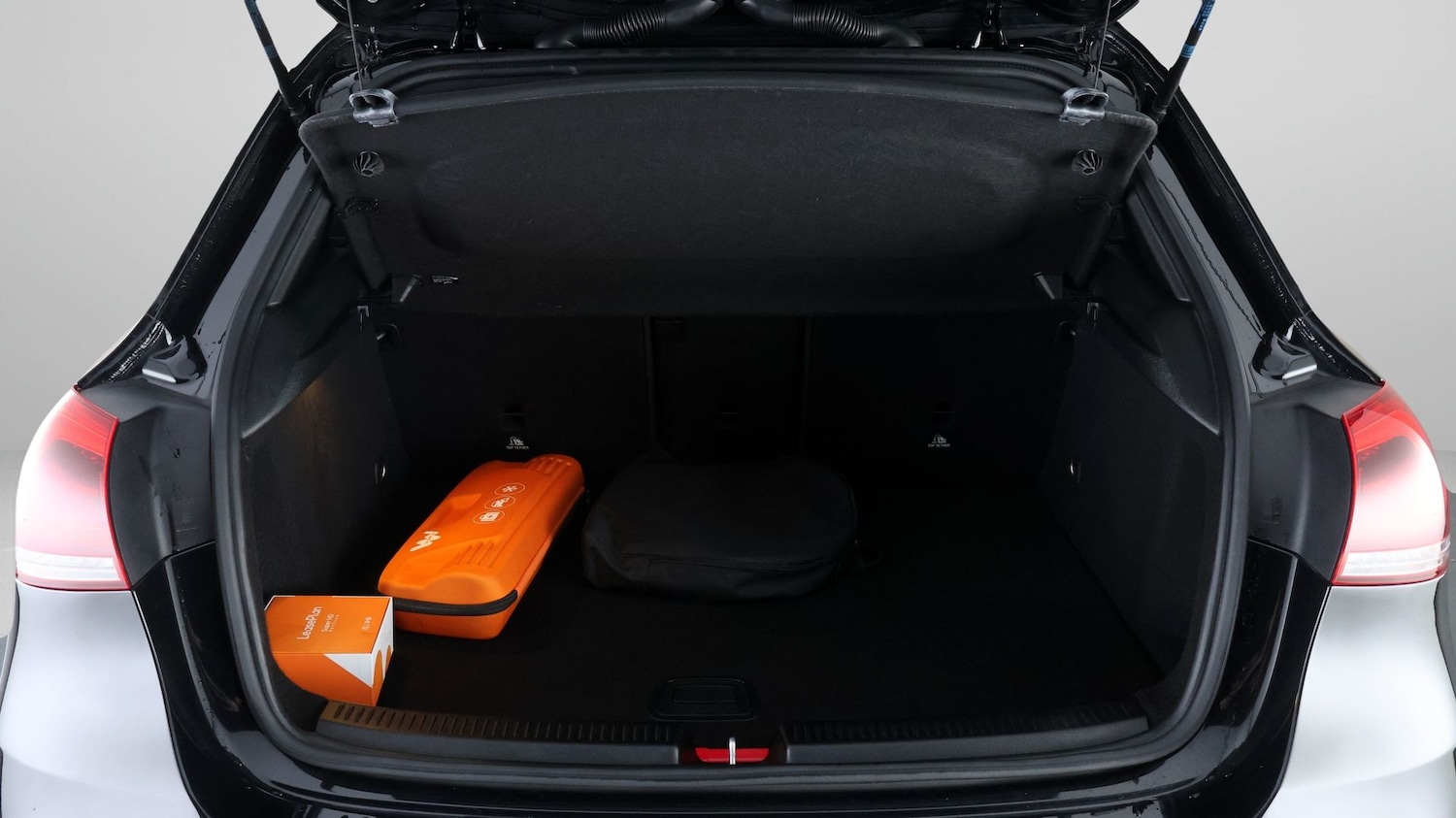 Used Mercedes-Benz A-Class 2022 for sale - 77342865: Photo 17