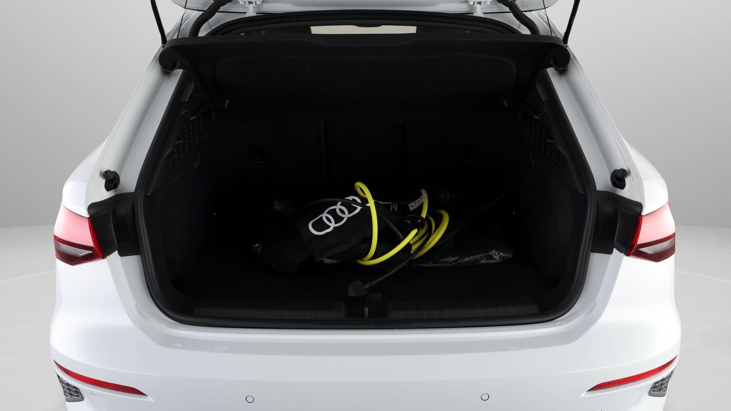 Used Audi A3 2023 for sale - 77898903: Photo 17