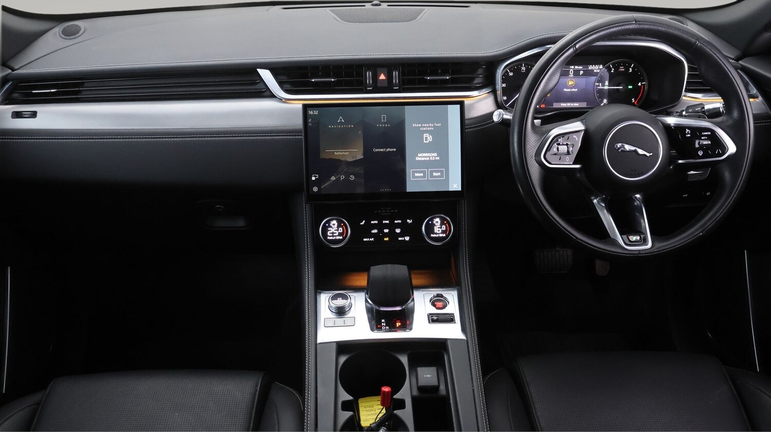 Used Jaguar F-Pace 2022 for sale - 77938639: Photo 12