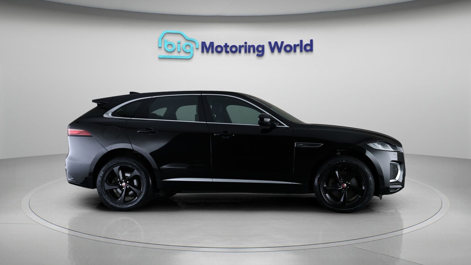 Used Jaguar F-Pace 2022 for sale - 77938639: Photo 8