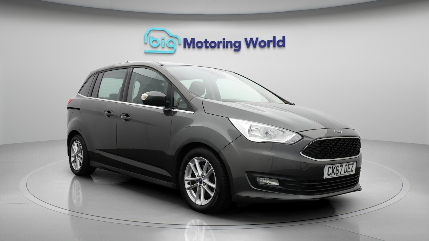 Used Ford Grand C-Max 2017 for sale - 76633020: Photo 2