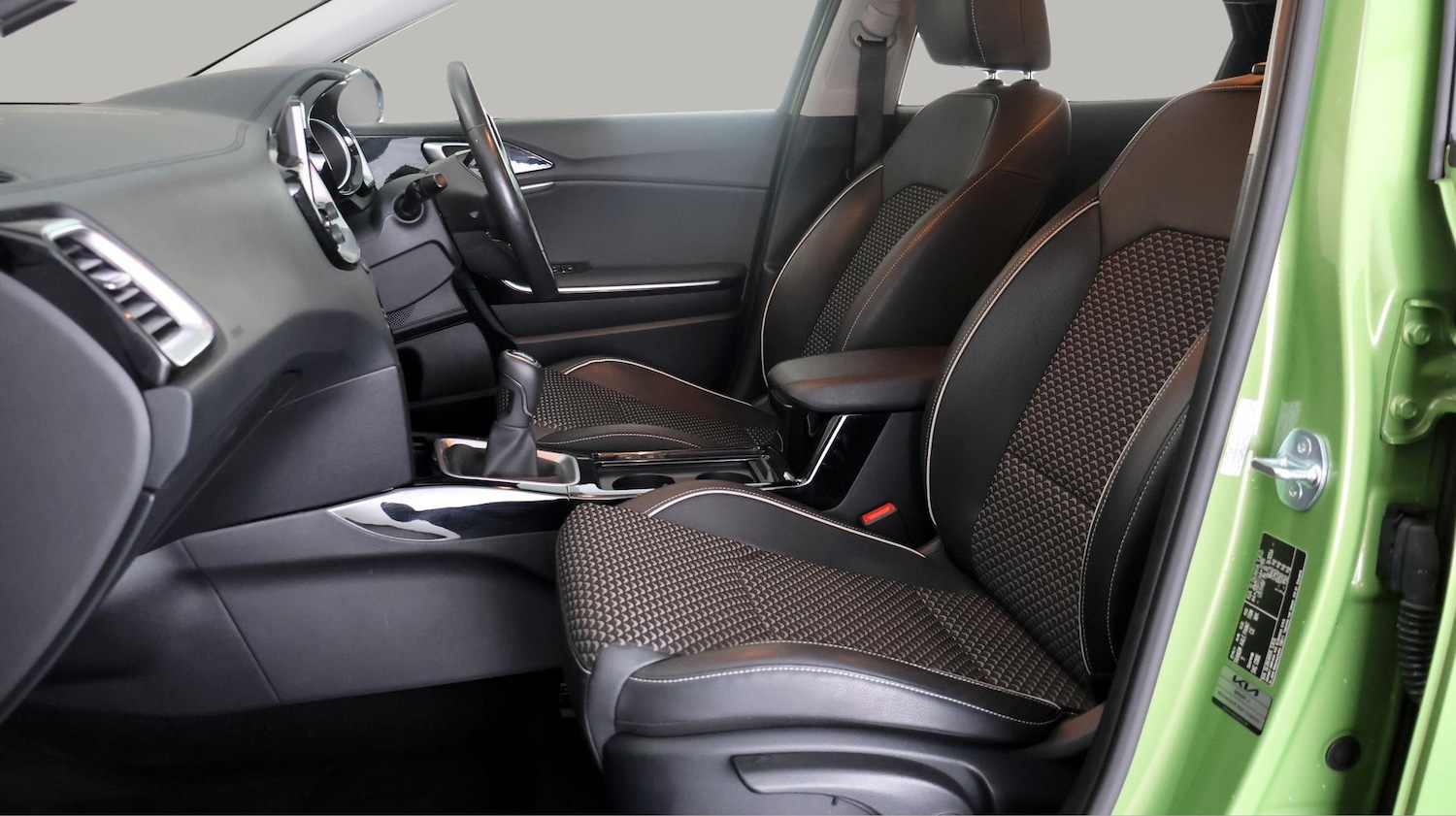 Used Kia XCeed 2023 for sale - 77991859: Photo 14