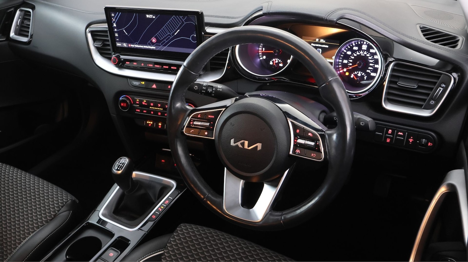 Used Kia XCeed 2023 for sale - 77991859: Photo 9