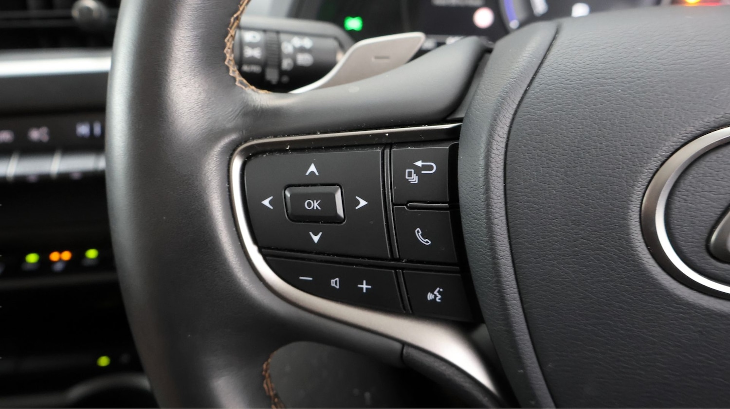 Used Lexus UX 2022 for sale - 77393798: Photo 22