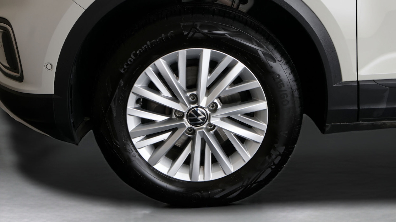 Used Volkswagen T-Roc 2022 for sale - 77304067: Photo 17