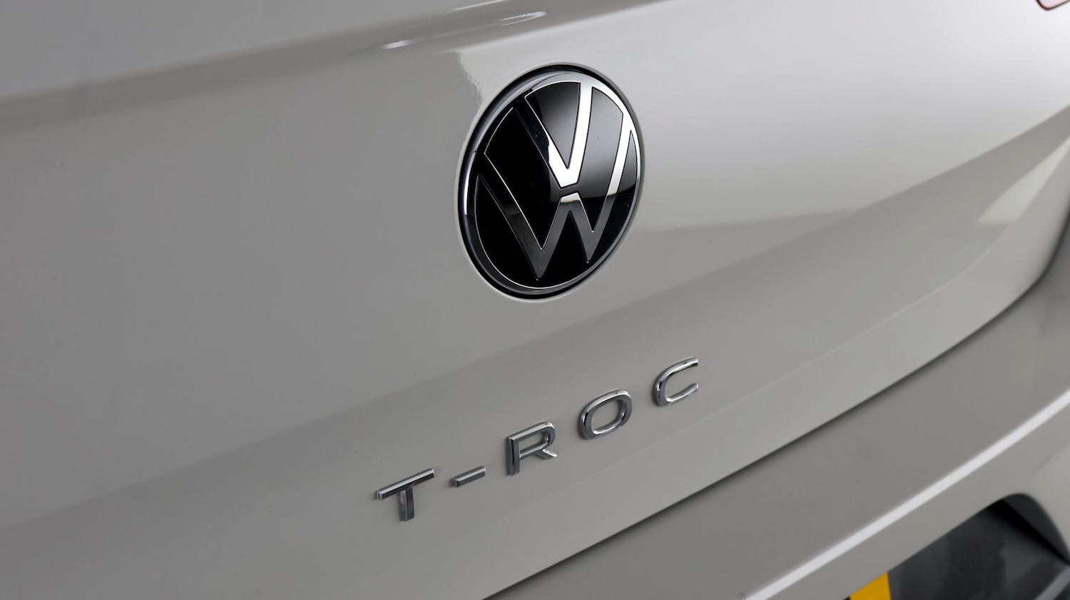 Used Volkswagen T-Roc 2022 for sale - 77304067: Photo 19