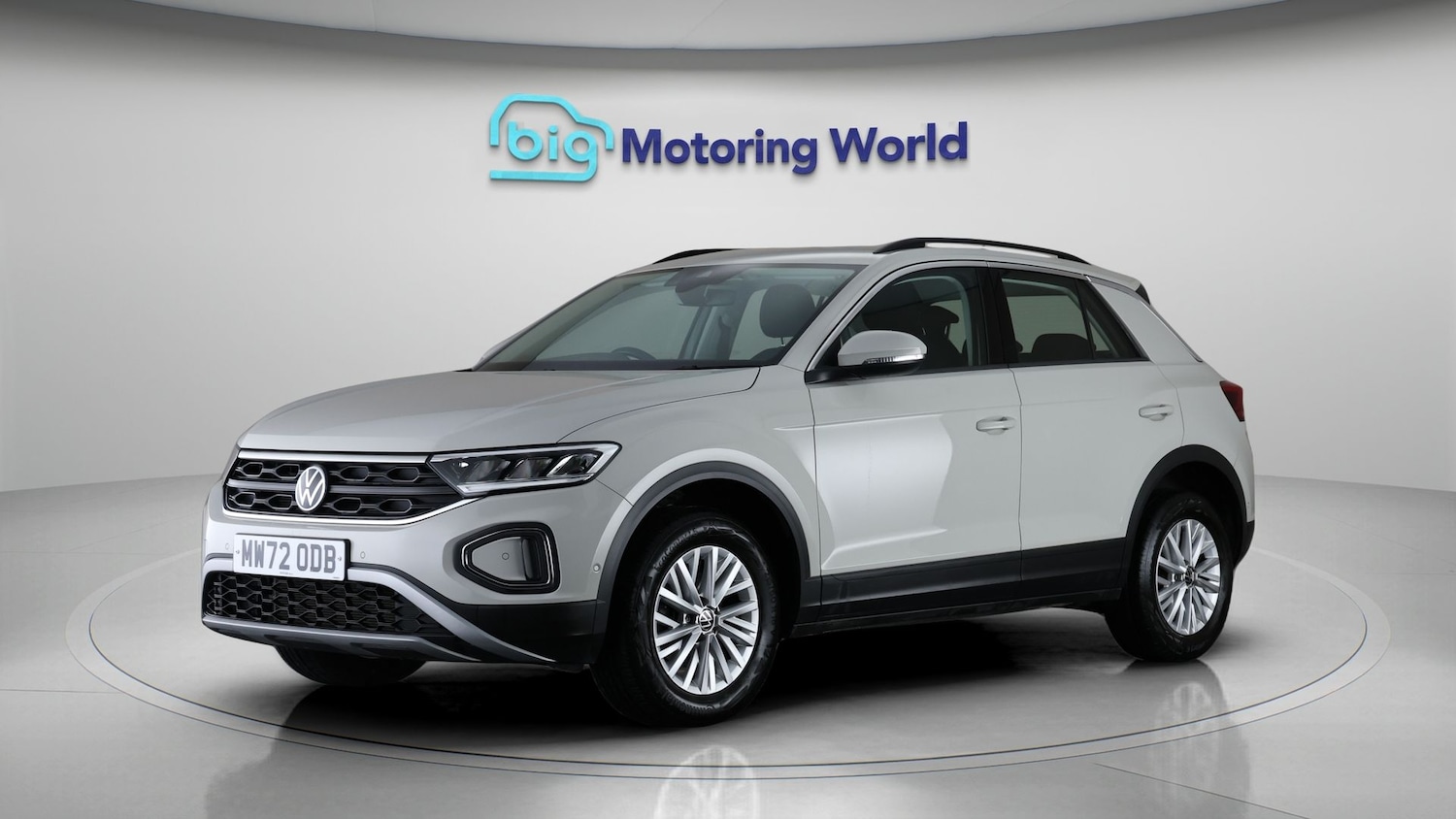Used Volkswagen T-Roc 2022 for sale - 77304067: Photo 3
