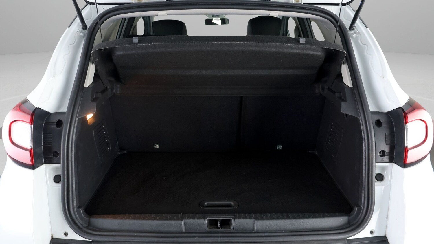 Used Renault Captur 2019 for sale - 77351080: Photo 16