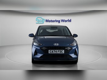 Used Hyundai i10 2024 for sale - 78552698: Photo