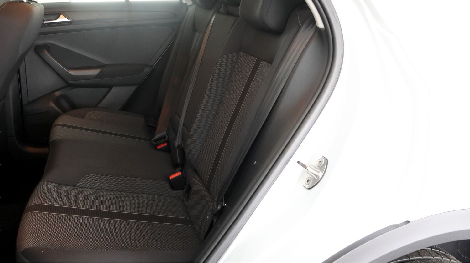 Used Volkswagen T-Roc 2023 for sale - 77898906: Photo 15