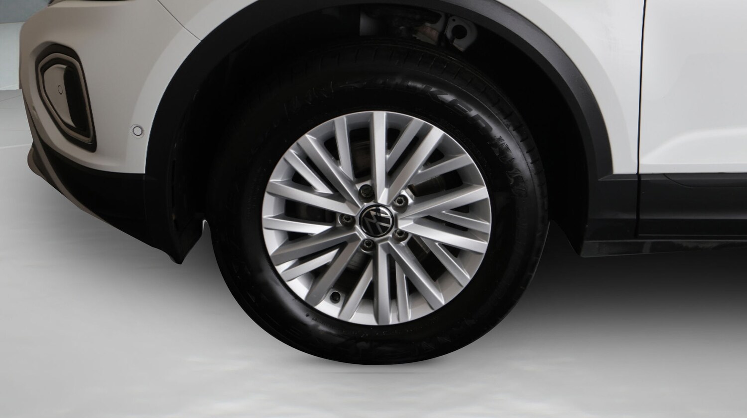 Used Volkswagen T-Roc 2023 for sale - 77898906: Photo 17