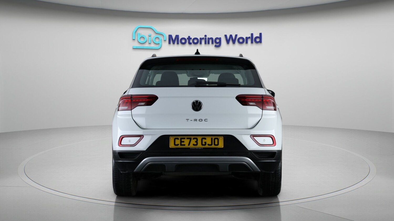 Used Volkswagen T-Roc 2023 for sale - 77898906: Photo 6