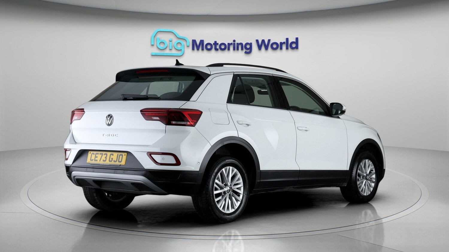 Used Volkswagen T-Roc 2023 for sale - 77898906: Photo 7