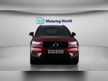 Used Volvo XC40 2020 for sale - 76099322: Photo 2