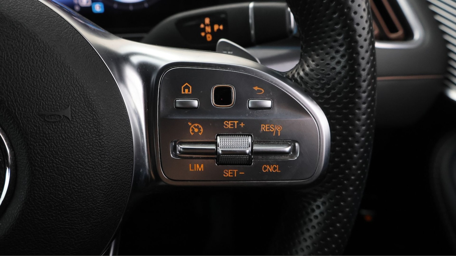 Used Mercedes-Benz EQC 2022 for sale - 77921108: Photo 23