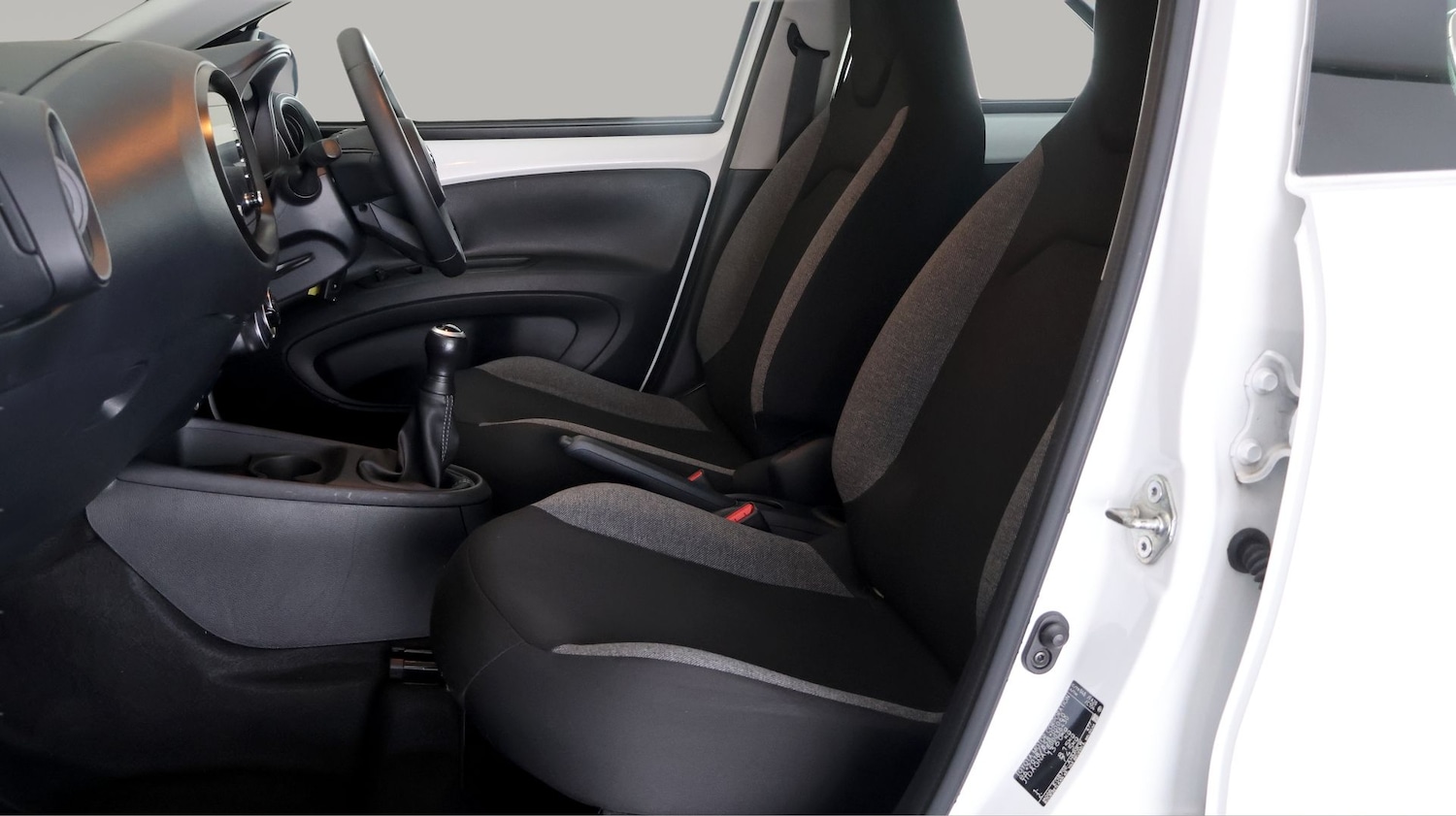 Used Toyota Aygo X 2022 for sale - 77807593: Photo 13