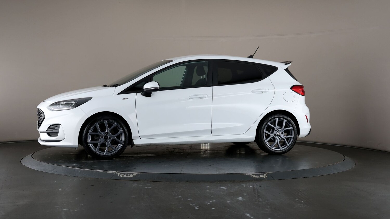 Used Ford Fiesta for sale - 76810519: Photo 32