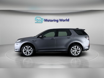 Used Land Rover Discovery Sport 2022 for sale - 79216642: Photo