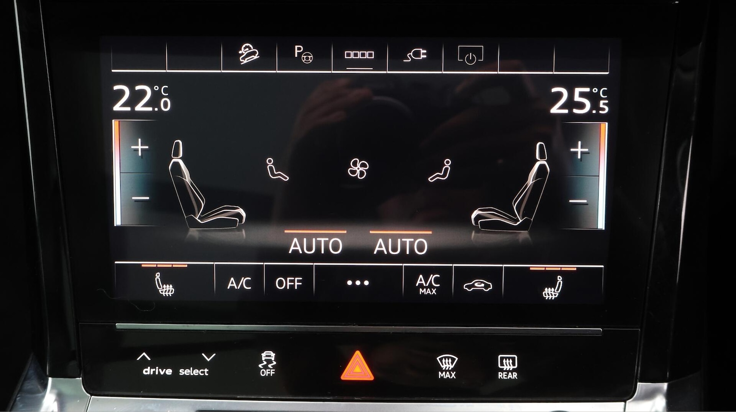 Used Audi e-tron 2021 for sale - 76179353: Photo 13